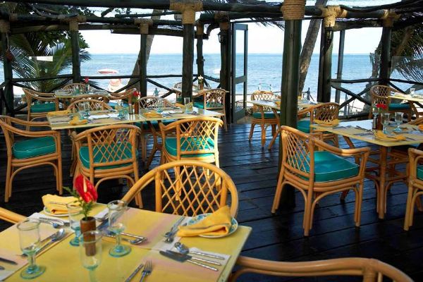 Hotel Sarova Whitesands Beach Resort & Spa (Mombasa)